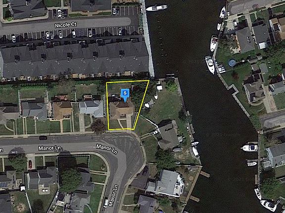 5th image of 24 Manor Ln