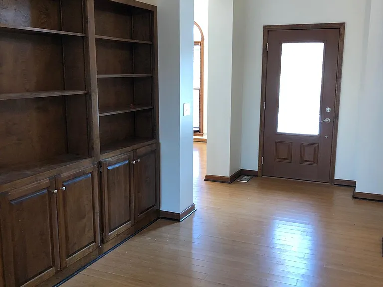 2911 Regenwood Dr — Photo 11