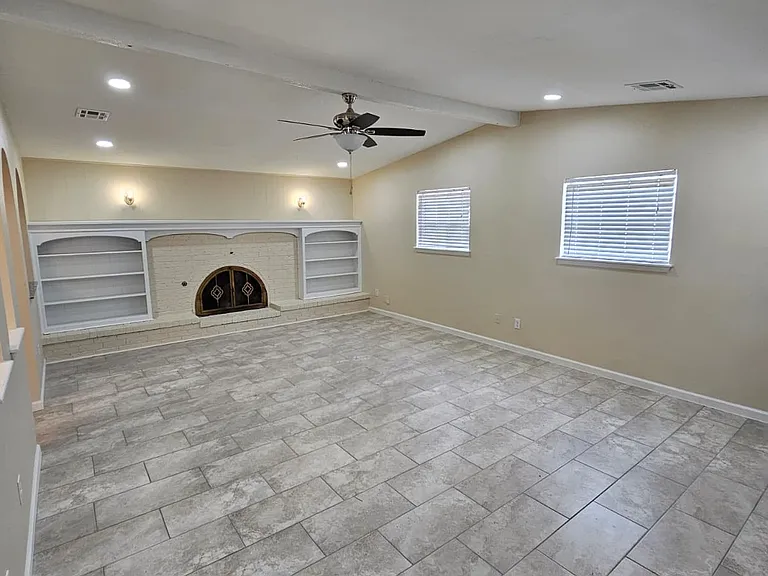 2509 SW 91st St — Photo 10