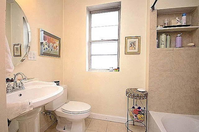 2734 W. Leland Ave — Photo 12