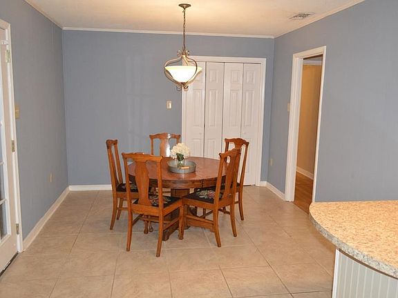 attached dining area