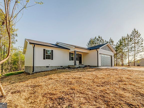 3rd image of 820 Joe Robertson Rd