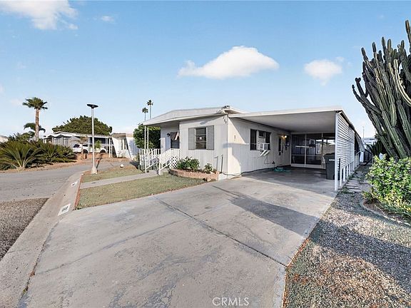 4th image of 760 Santa Clara Cir