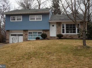 1470 Makefield Rd, Yardley, PA 19067