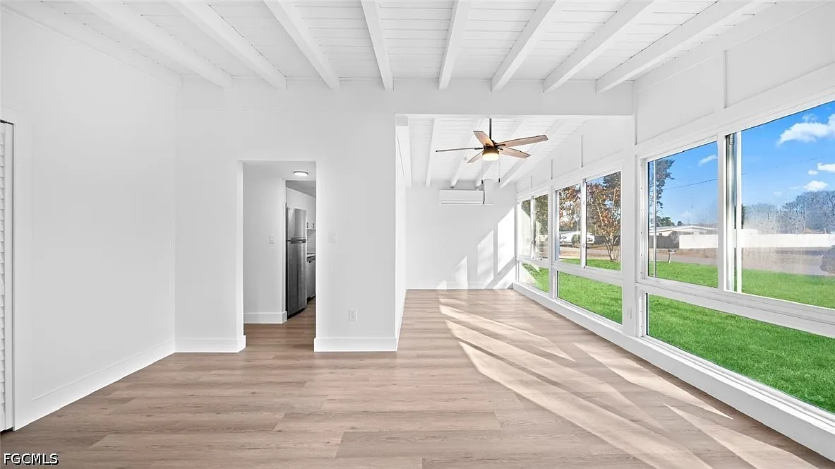 3 bed, 1.0 bath, 962 sqft, $1,800 — Photo 3