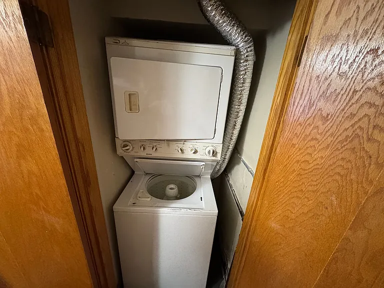 6213 W Belmont Ave #2 — Photo 9
