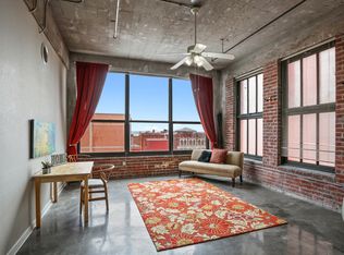 715 May St APT 423, Kansas City, MO 64105