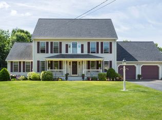 92 Coakley Rd, Portsmouth, NH 03801