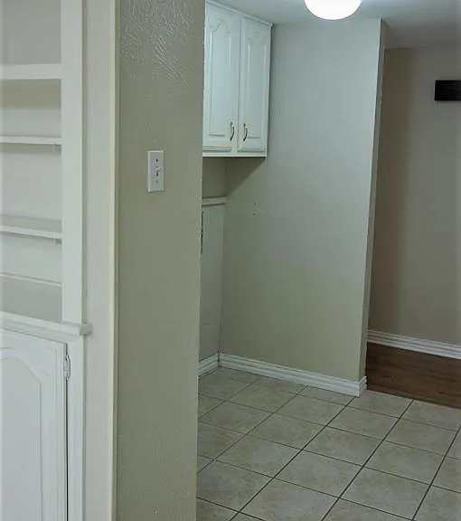 2619 Creekview Dr — Photo 15