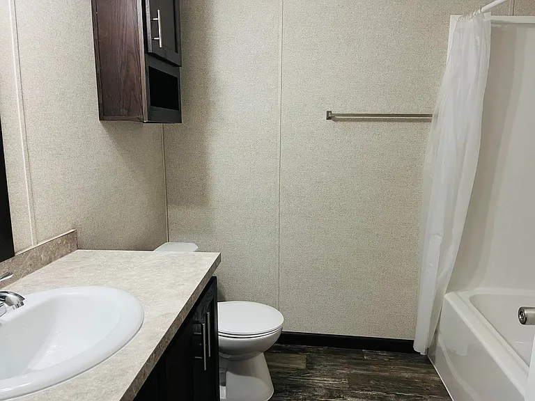 Lawndale Estates — Photo 30