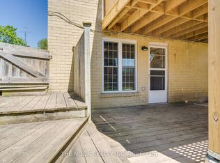 95 Peacock Blvd, Pt Hope, ON L1A 2X5