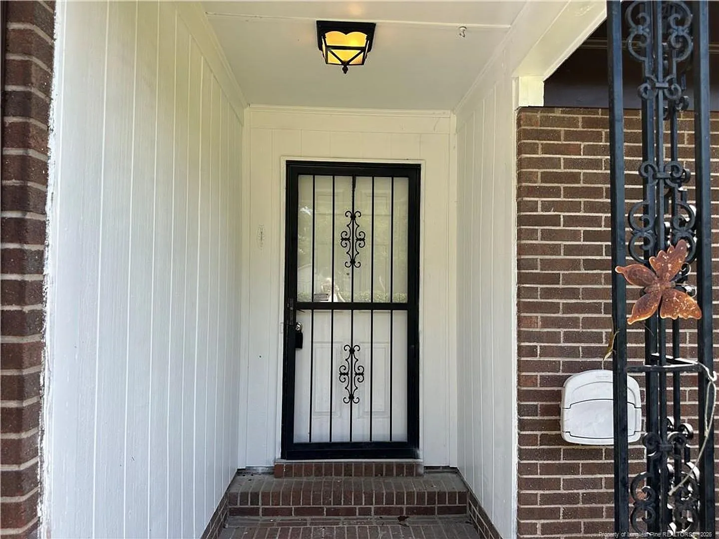 3 Bedroom, 2 Bath in Jack Britt School District — Photo 3