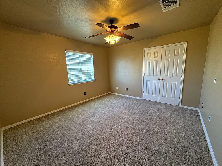 507 Taurus Dr — Photo 18