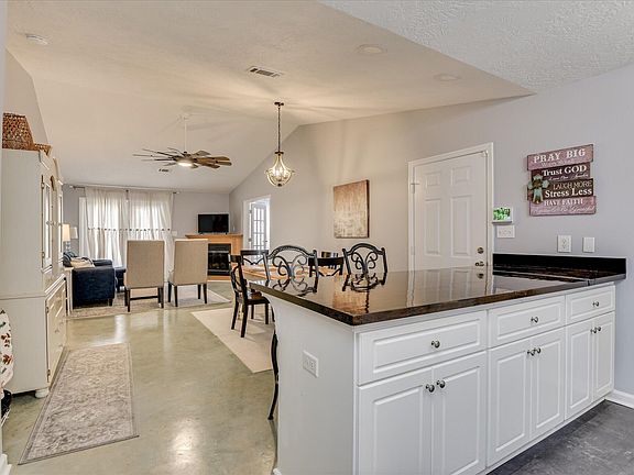 4th image of 5131 Wheeler Lake Road