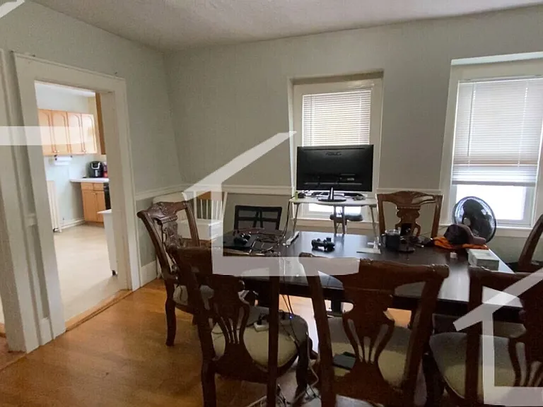 77 Easton St #23 — Photo 4