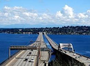 Mercer Manor Apartments, Mercer Island, WA 98040