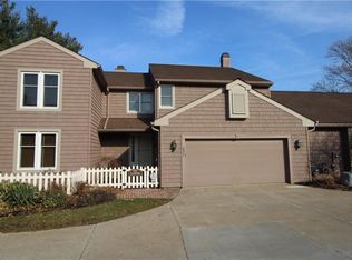 657 Isle View Dr, Akron, OH 44319