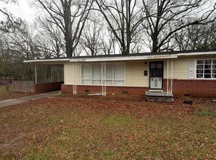 3018 Oak Forest Dr, Jackson, MS 39212