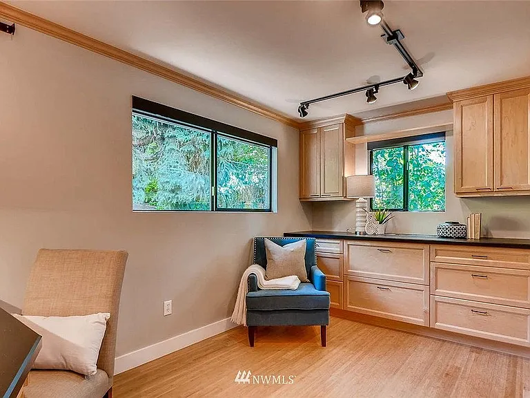 3rd Bedroom/Study