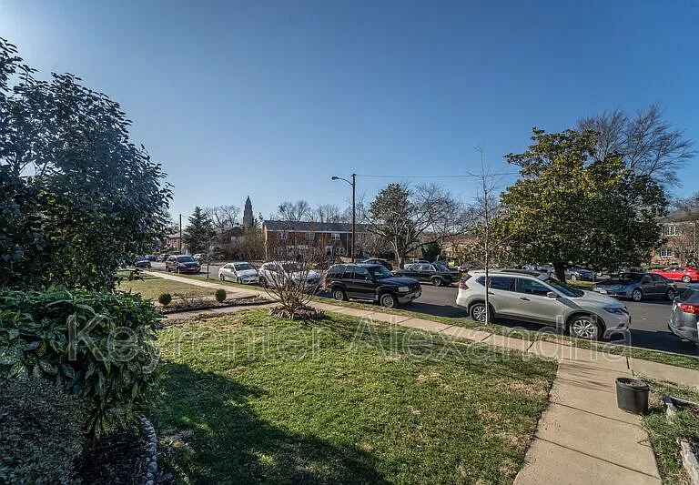 133 Mount Vernon Ave — Photo 3
