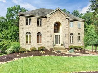 463 McCombs Rd, Venetia, PA 15367