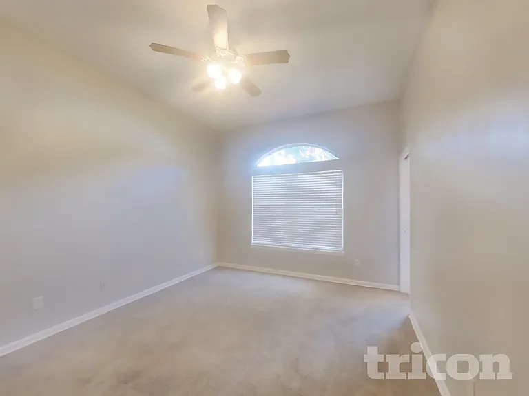 1163 Homard Blvd E — Photo 6