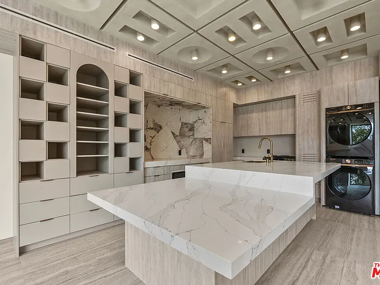 1021 N Ogden Dr #Penthouse 6 — Photo 11