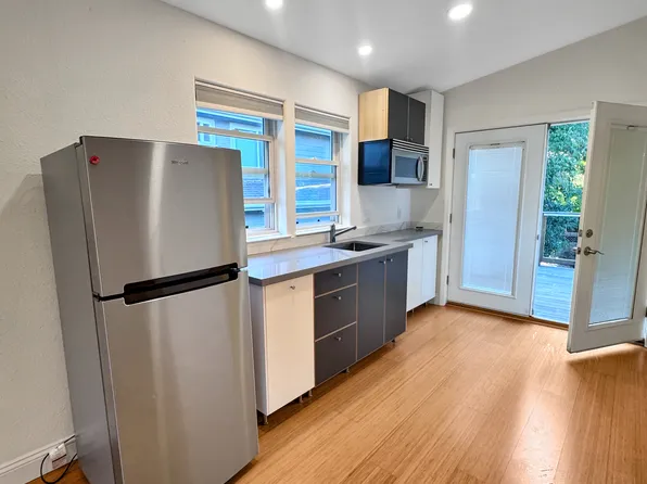 1213 Clover Ln, Walnut Creek, CA 94595