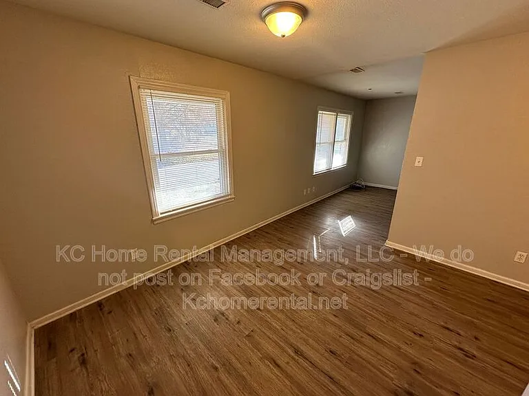 13428 Spring St #2 — Photo 11