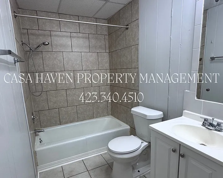 204 E Watauga Ave — Photo 12