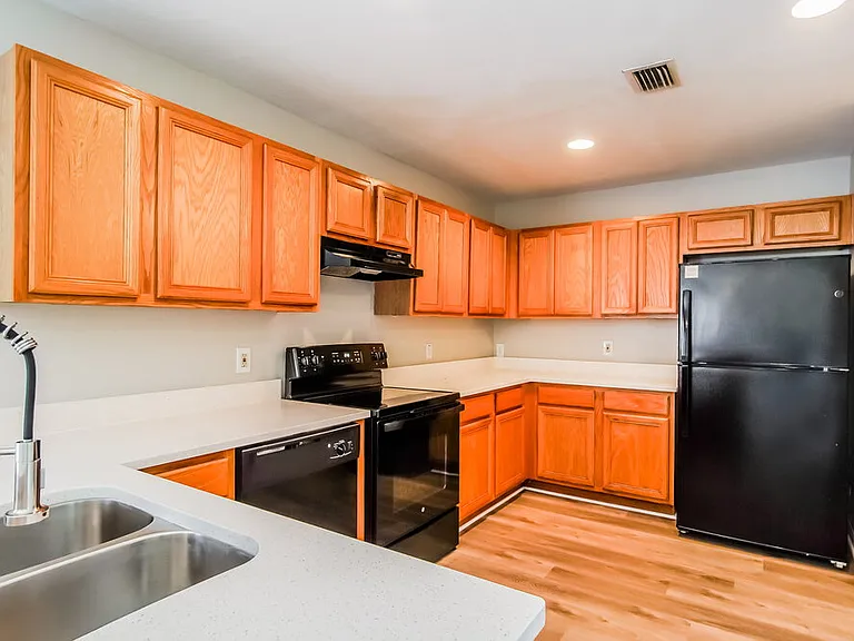 1401 Punta Gorda Dr — Photo 9