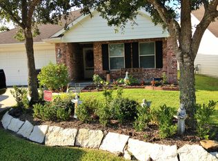 2908 Landing Edge Ln, Dickinson, TX 77539