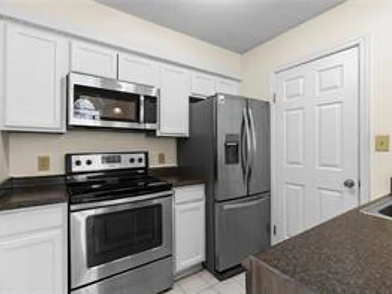 355 Lees Mill Dr — Photo 6