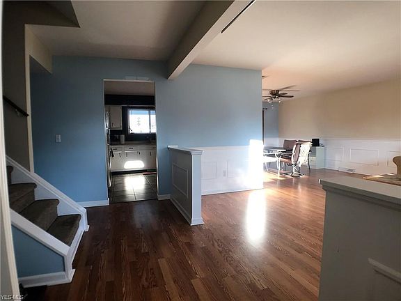 5th image of 133 Northfield Dr