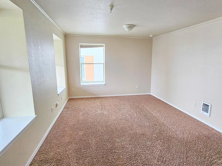 228 W Riverside Ave #103 — Photo 9