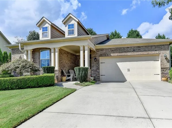 805 Cotton Creek Dr, Canton, GA 30115