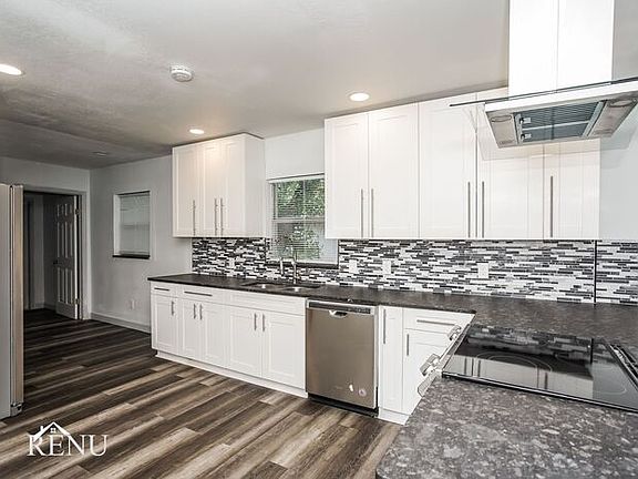 2nd image of 2611 E 17th Ave