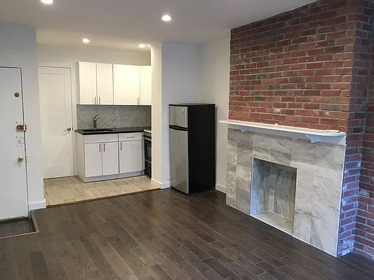 Rented by Next Step Realty New York LLC | media 8
