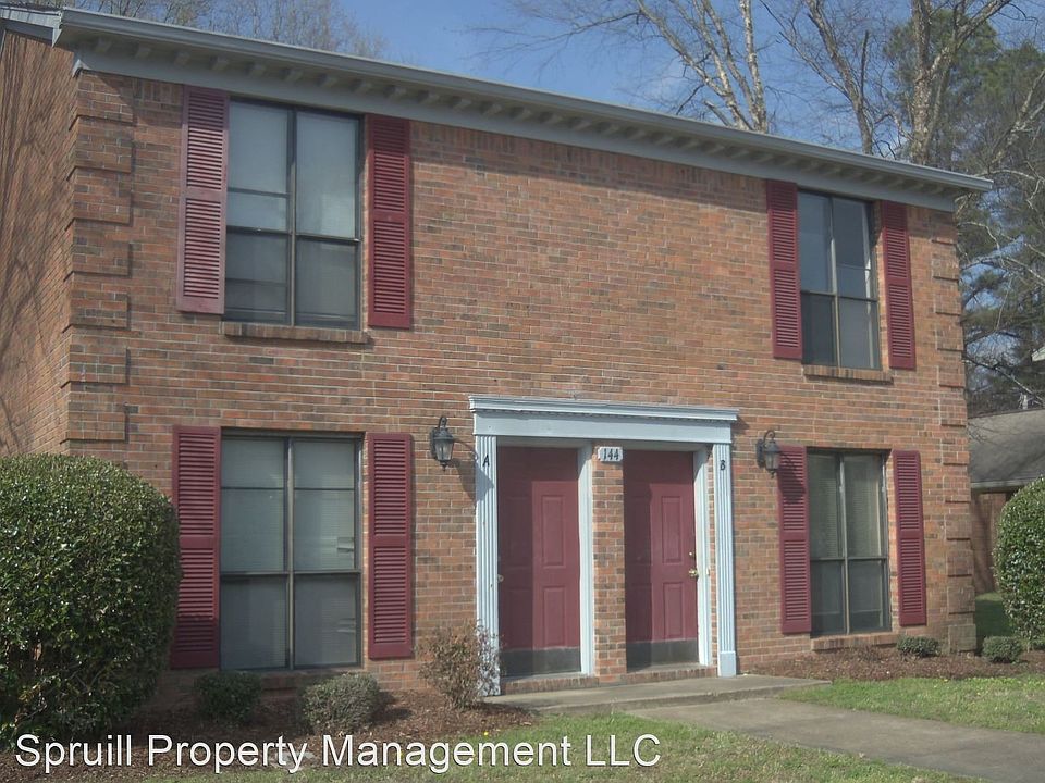 1st image of 144 Helen Cir #B