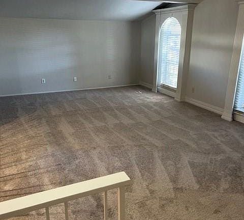 3rd image of 929 Mossvine Dr