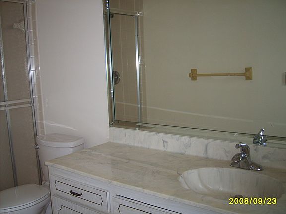 full bath - double sinks