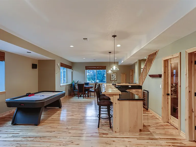 197 Meadow View Pkwy — Photo 18