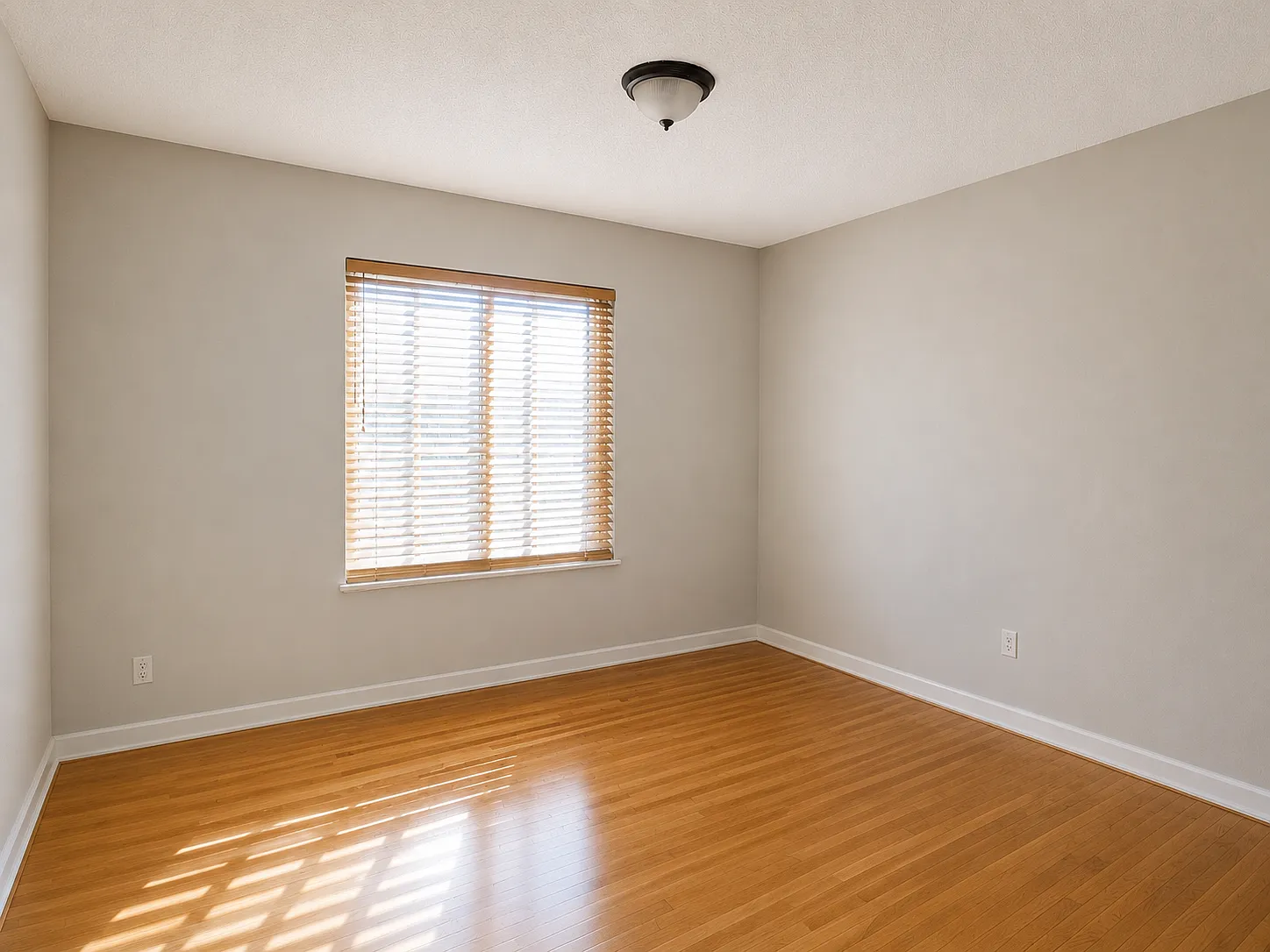 3 bed, 1300 sqft, $3,650 — Photo 3