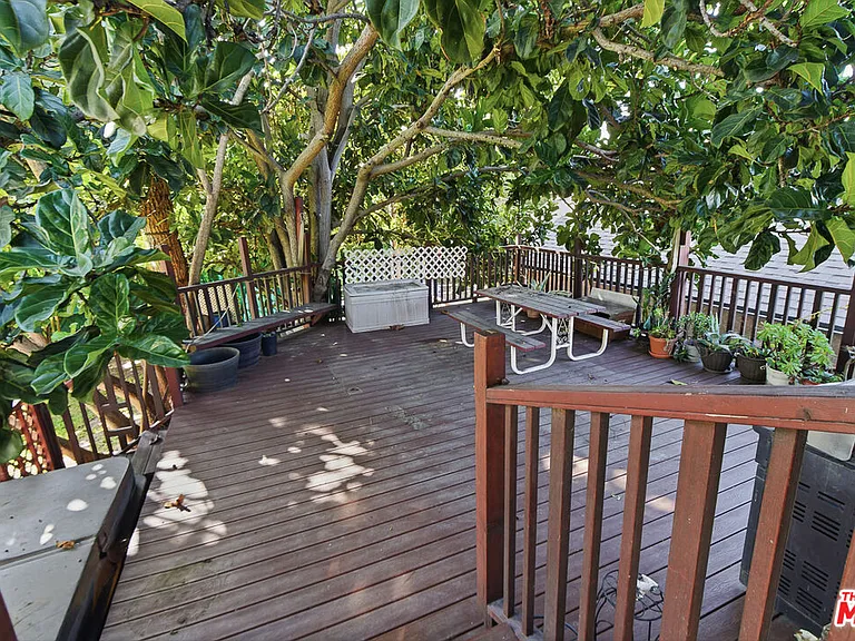 1301 Angelus Ave #ADU — Photo 7