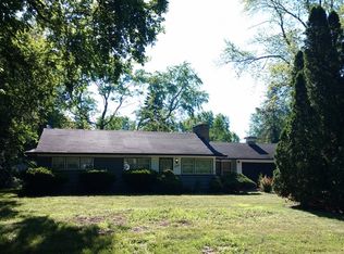 21150 Stahelin Rd, Southfield, MI 48075