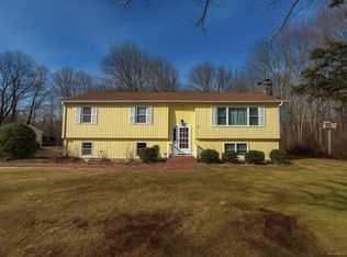 134 Shelton Road, Oxford, CT 06478