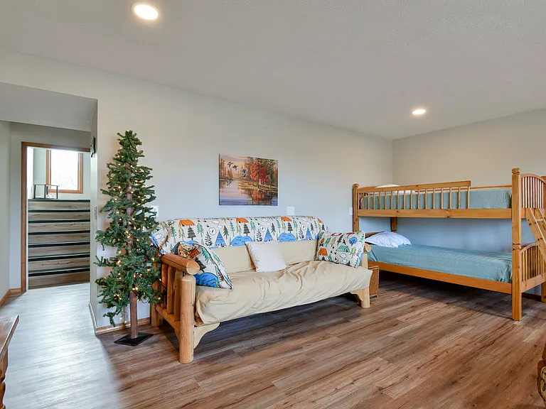 350 Campbell Point Rd #1 — Photo 14