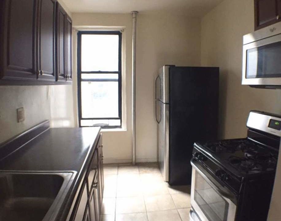 1st image of 1315 Eastern Pkwy APT B10