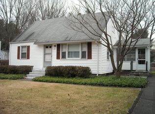 151 Old Black Rock Tpke, Fairfield, CT 06824