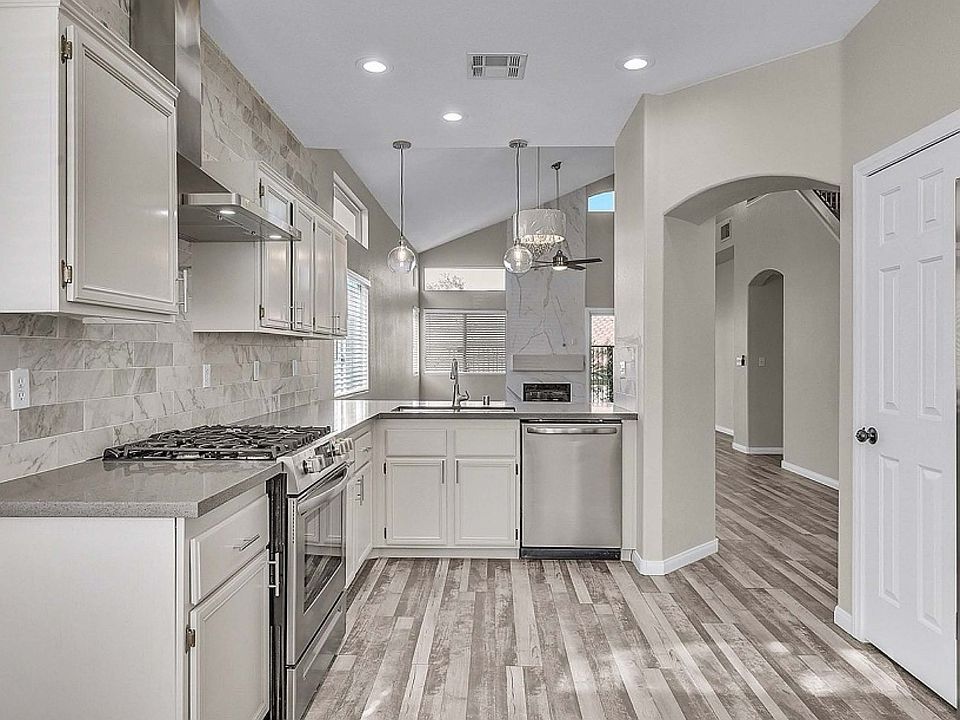 1st image of 1795 Lily Pond Cir